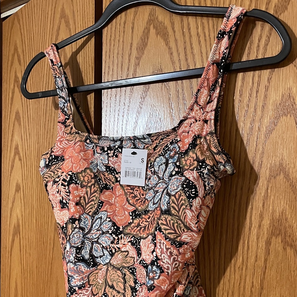🎉HOST PICK 🎉Pea in the Pod Floral One Piece - Picture 3 of 9
